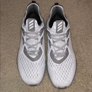 THEY ARE KIDS BUT FIT ADULT SIZE 8